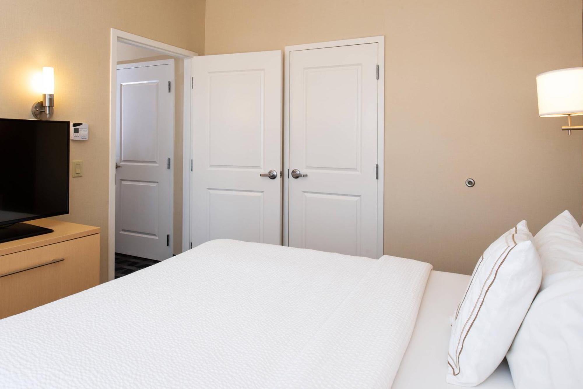Towneplace Suites By Marriott Bakersfield West Kültér fotó