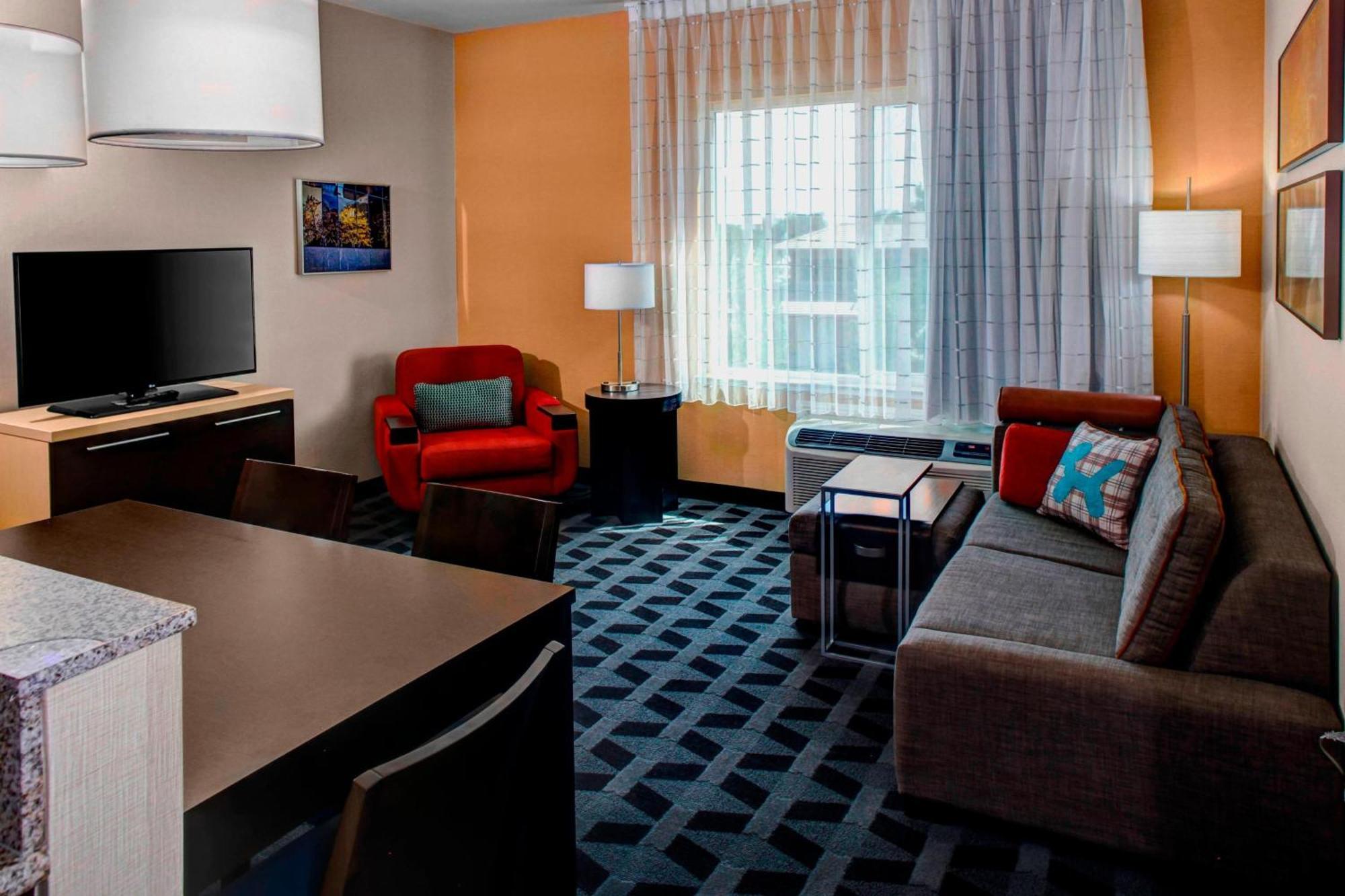 Towneplace Suites By Marriott Bakersfield West Kültér fotó