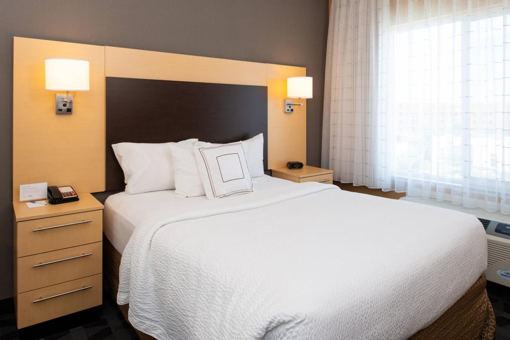 Towneplace Suites By Marriott Bakersfield West Kültér fotó
