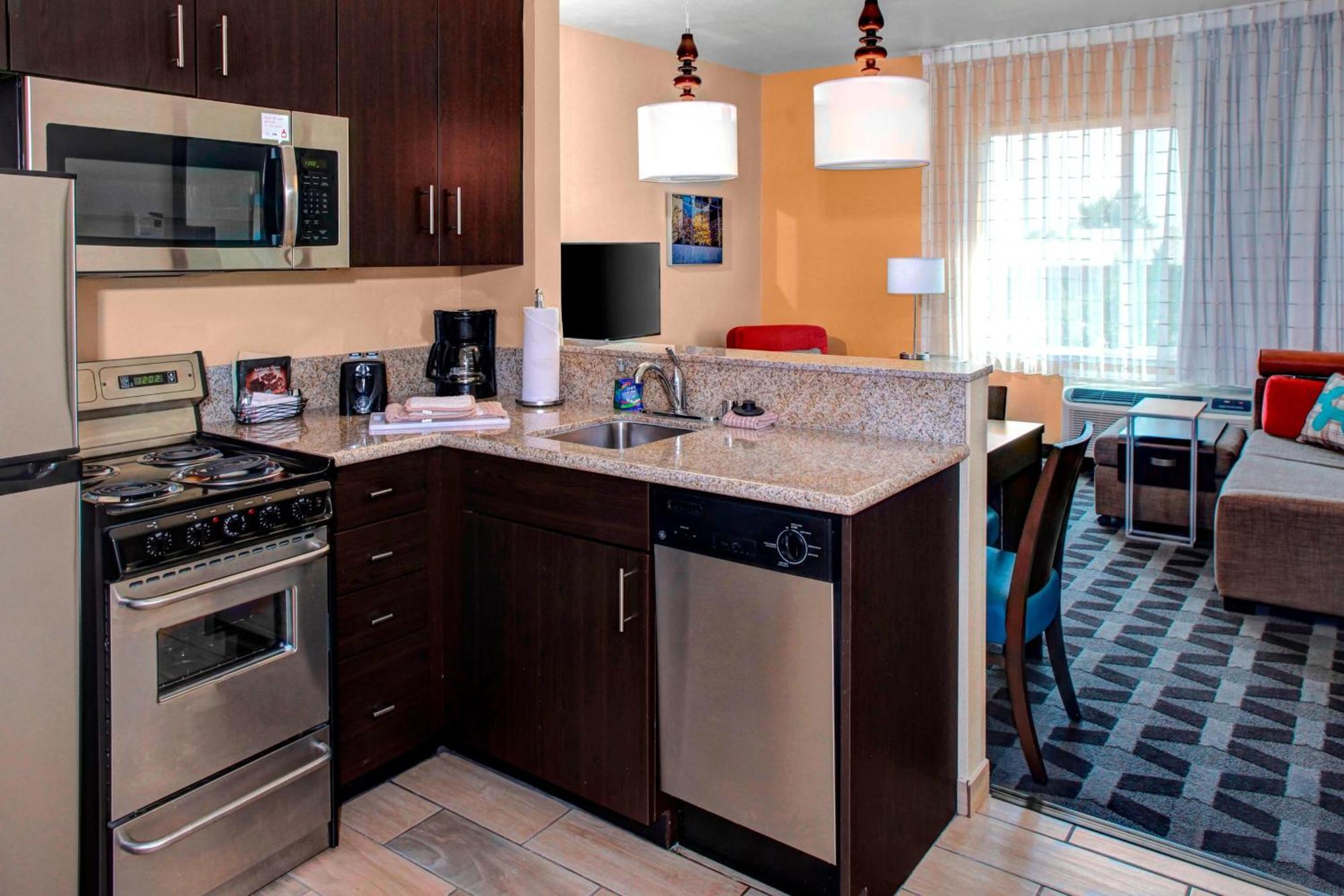 Towneplace Suites By Marriott Bakersfield West Kültér fotó