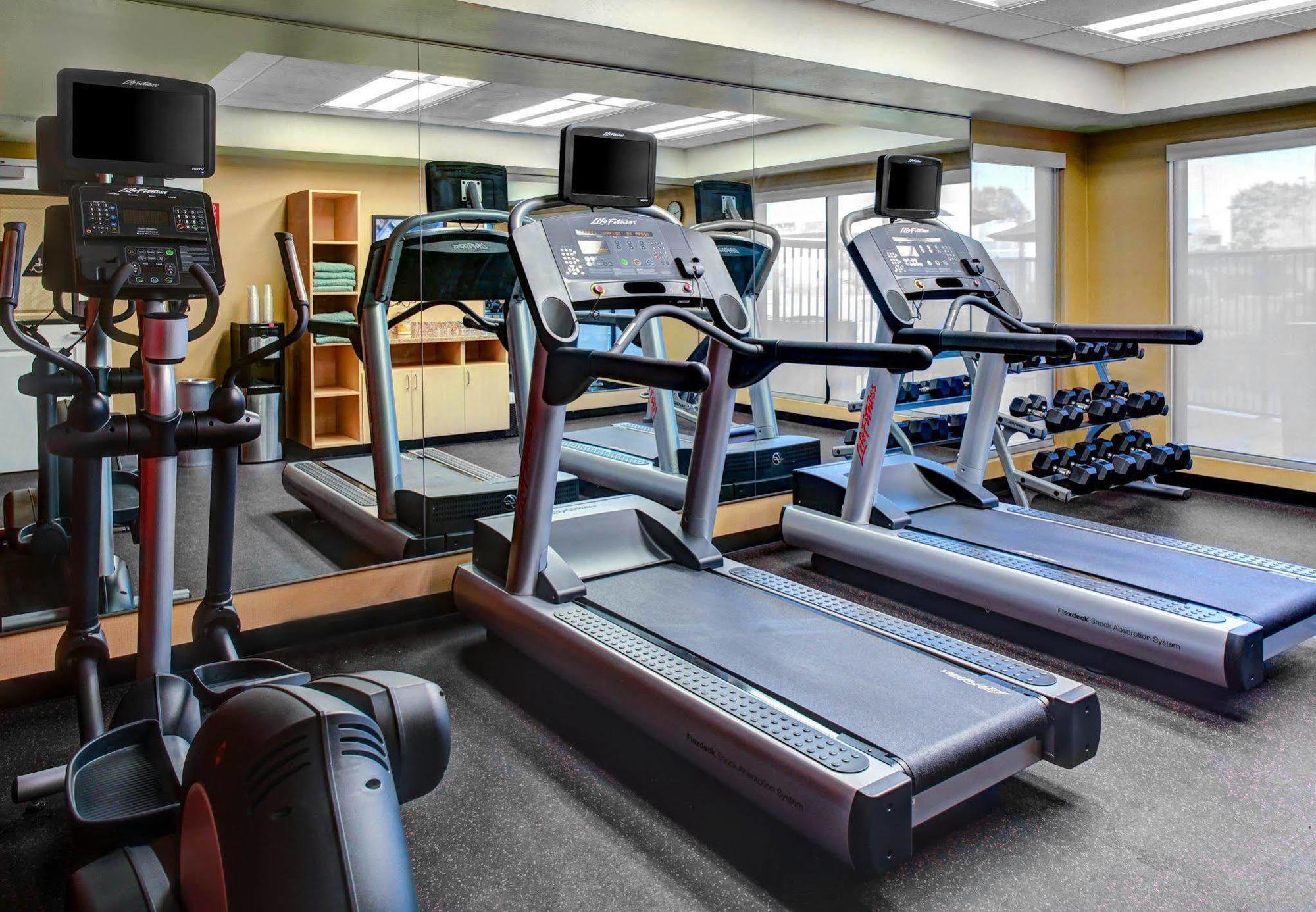 Towneplace Suites By Marriott Bakersfield West Kültér fotó